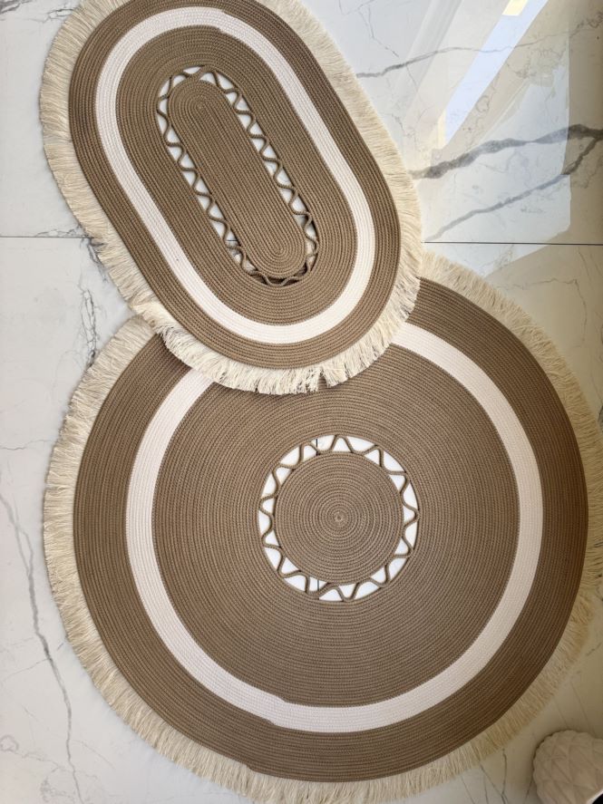 فرشینه و پادری قیطاندوزی